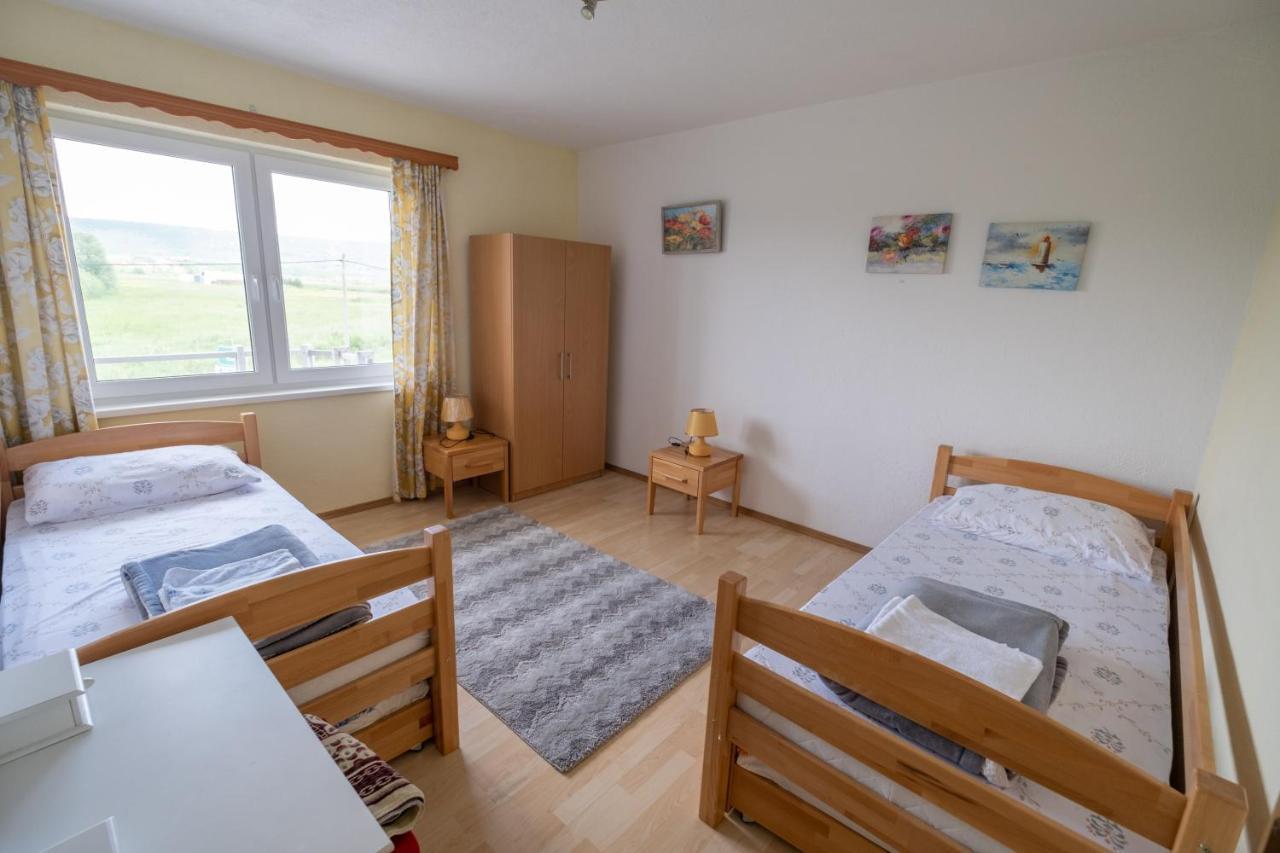 River Bank Apartments & Castle View Bihać Exterior foto